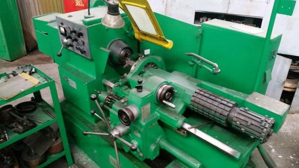 Продаем токарно-револьверный обрабатывающий станок Diamond 52